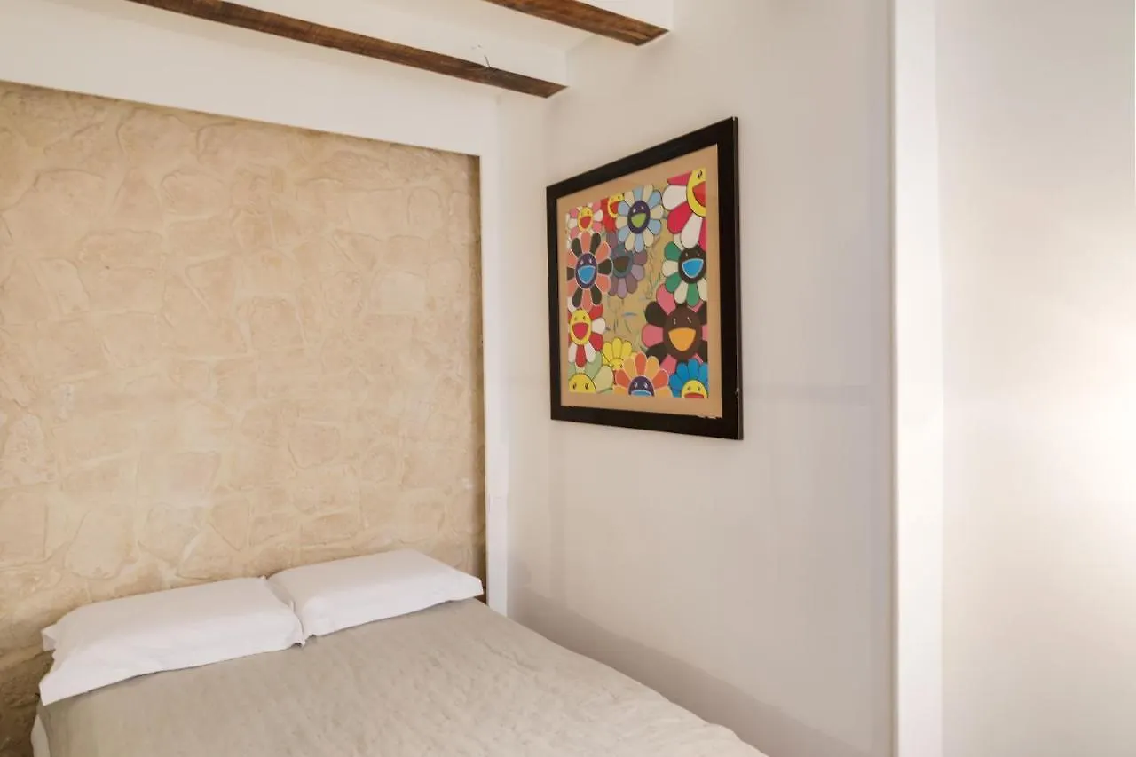 Beauty Saint Paul Apartment Paris 0*,  France