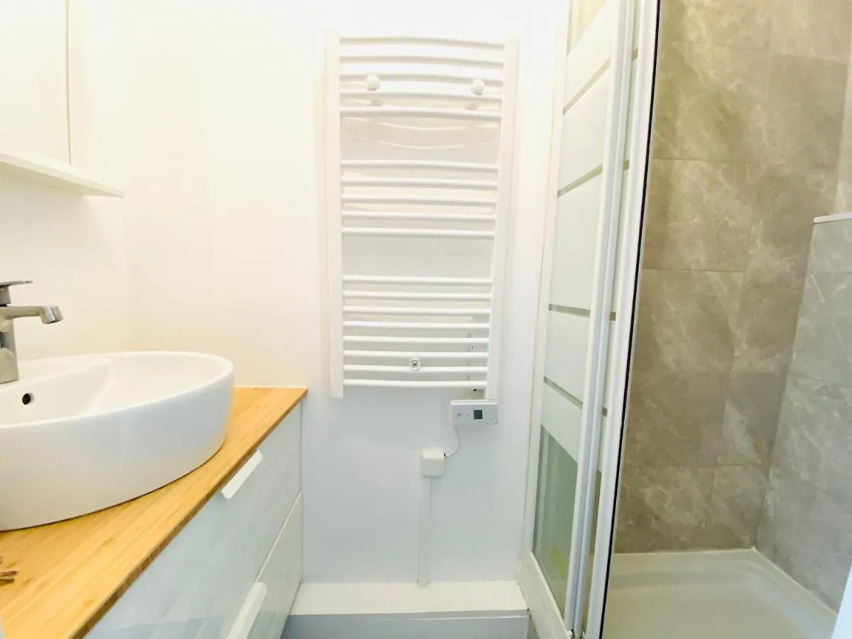 Beauty Saint Paul Apartment Paris 0*,  France