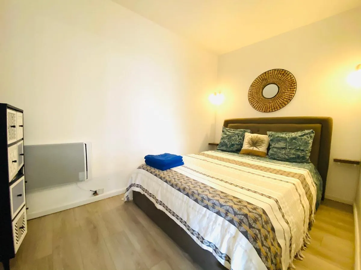 Beauty Saint Paul Apartment Paris