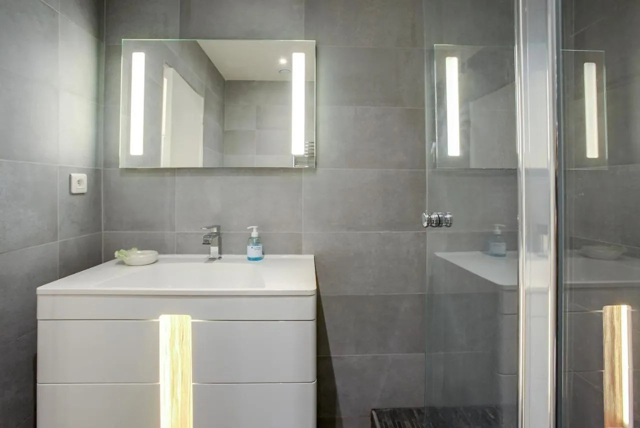 Beauty Saint Paul Apartment Paris